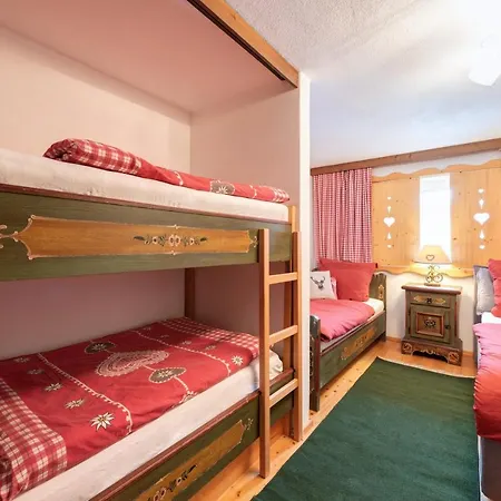 Haus Diel - Premium Mit Kueche Apartment Pettneu am Arlberg