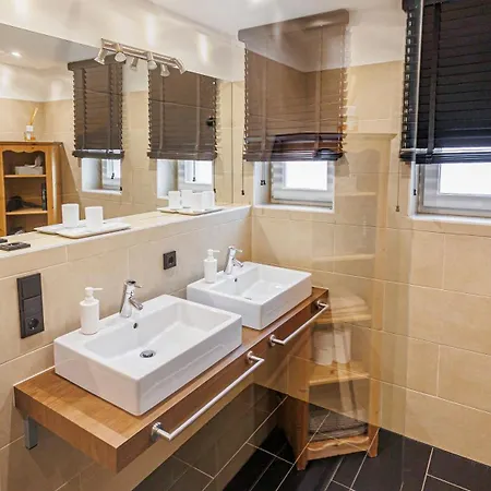 Haus Diel - Premium Mit Kueche * Pettneu am Arlberg