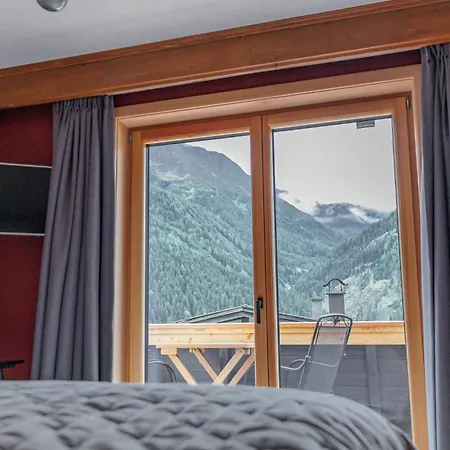 Haus Diel - Premium Mit Kueche Appartement Pettneu am Arlberg