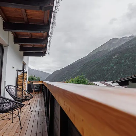 Appartement Haus Diel - Premium Mit Kueche Pettneu am Arlberg