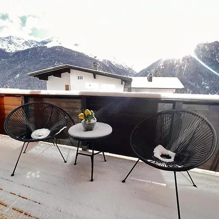 Haus Diel - Premium Mit Kueche Appartement Pettneu am Arlberg